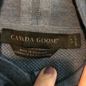 Men’s warm and lovely pullover hoodie